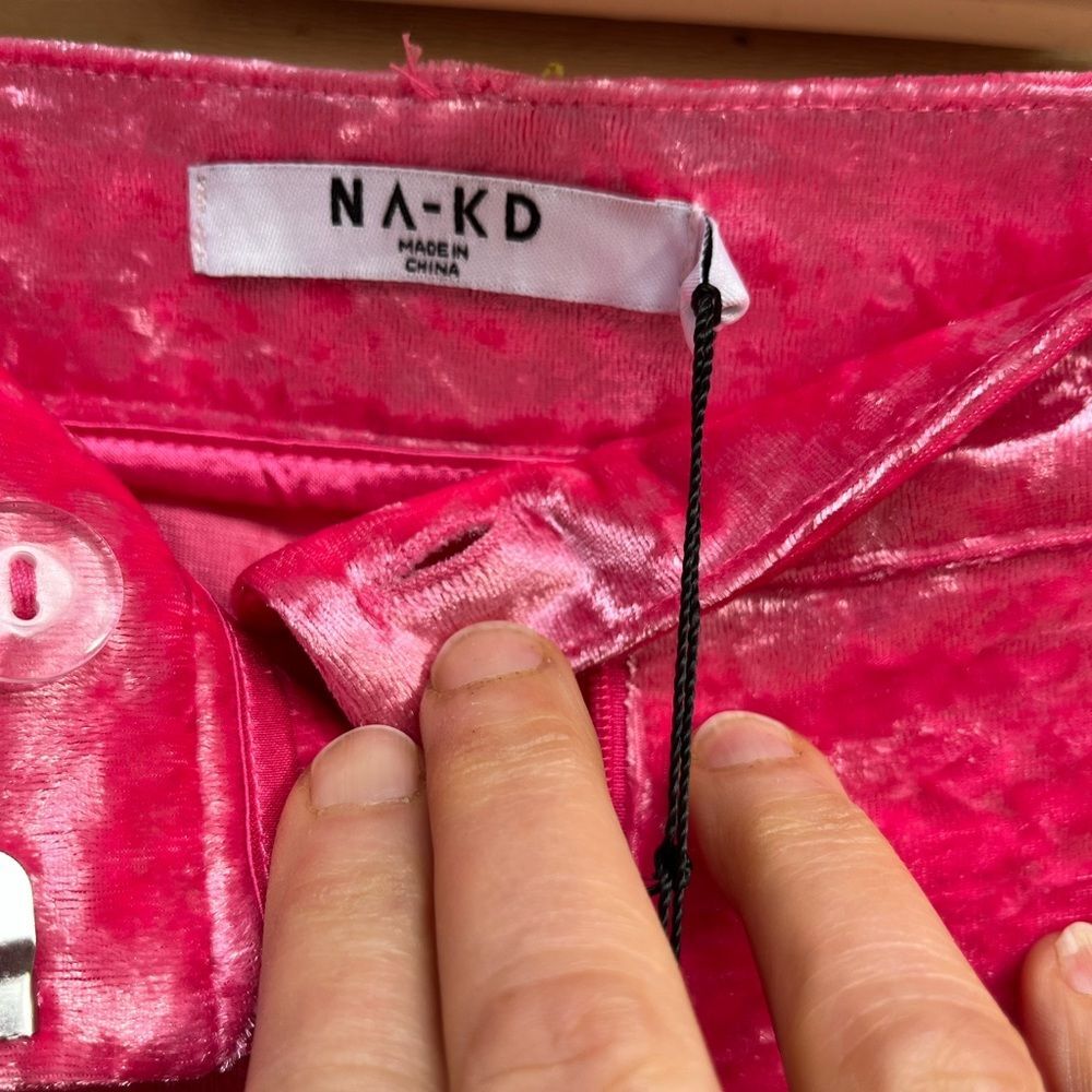 NWT NA-KD Bright Pink Crushed Velvet Suit Pants Size EU32 (See measurements) - Picture 6 of 12
